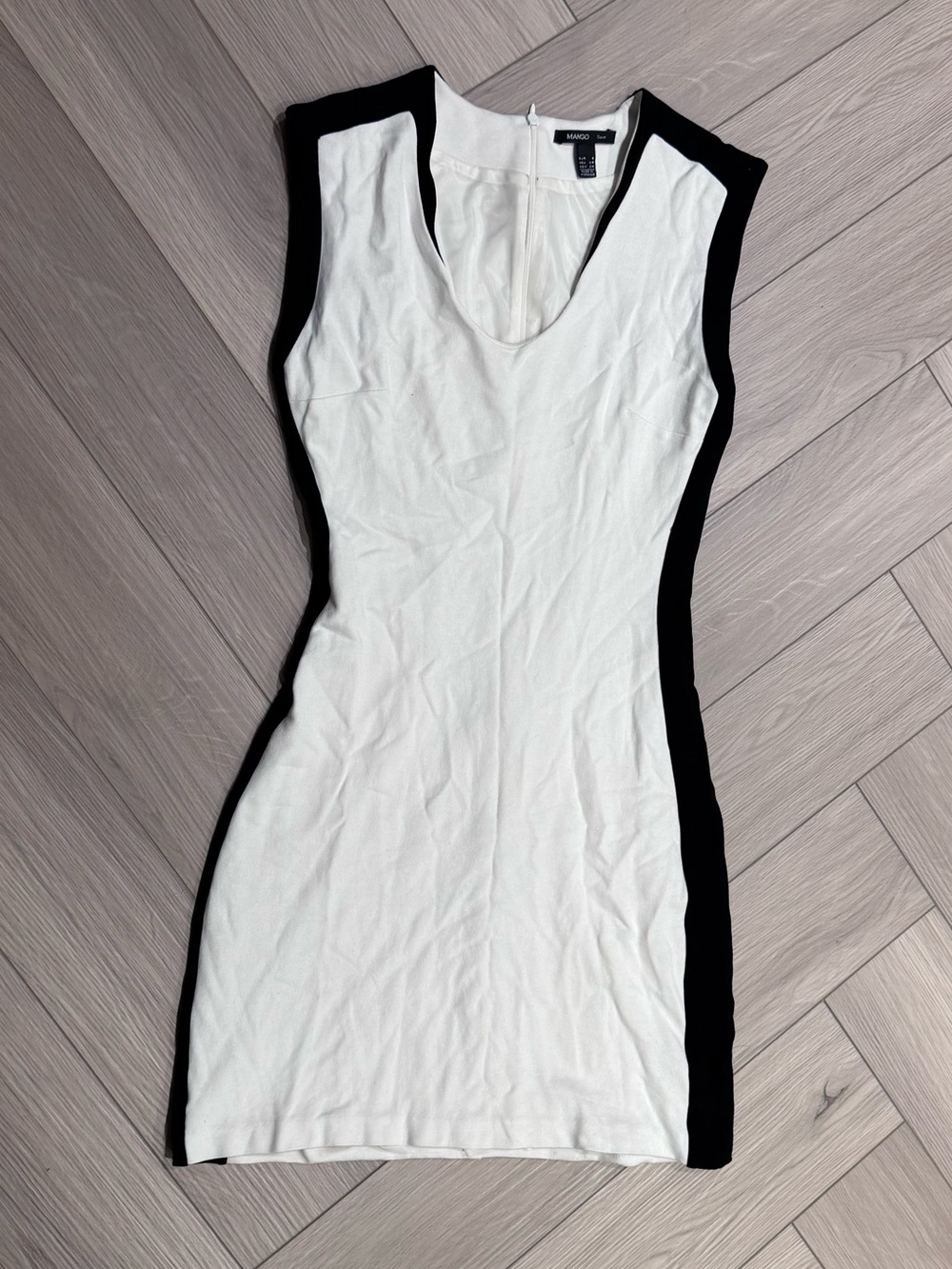 Mango White & Black Sleeveless Sheath Dress